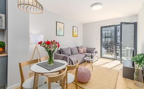 Rent like home - Apartamenty KOŁO Brzegu&mini SPA